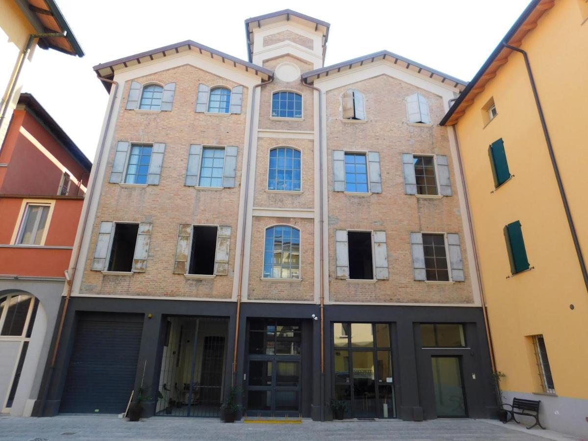 Piumaviola Beds & Apartments Parma Exterior foto
