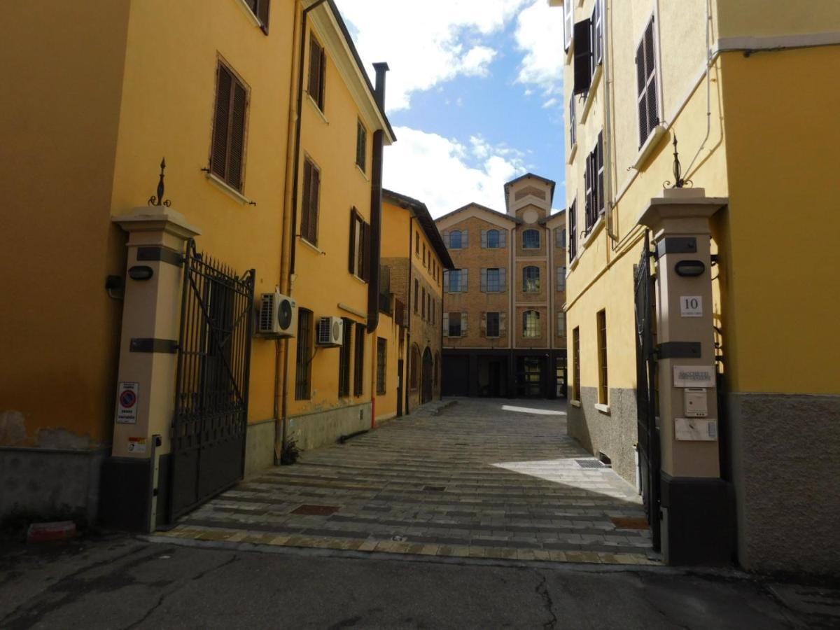 Piumaviola Beds & Apartments Parma Exterior foto